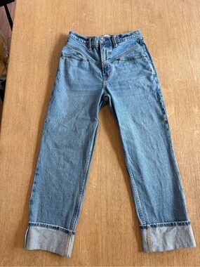 Abercrombie & Fitch Straight Ultra High Rise Jeans 27/4